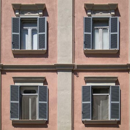 A Casa Di Adri Apartment Salerno Exterior photo